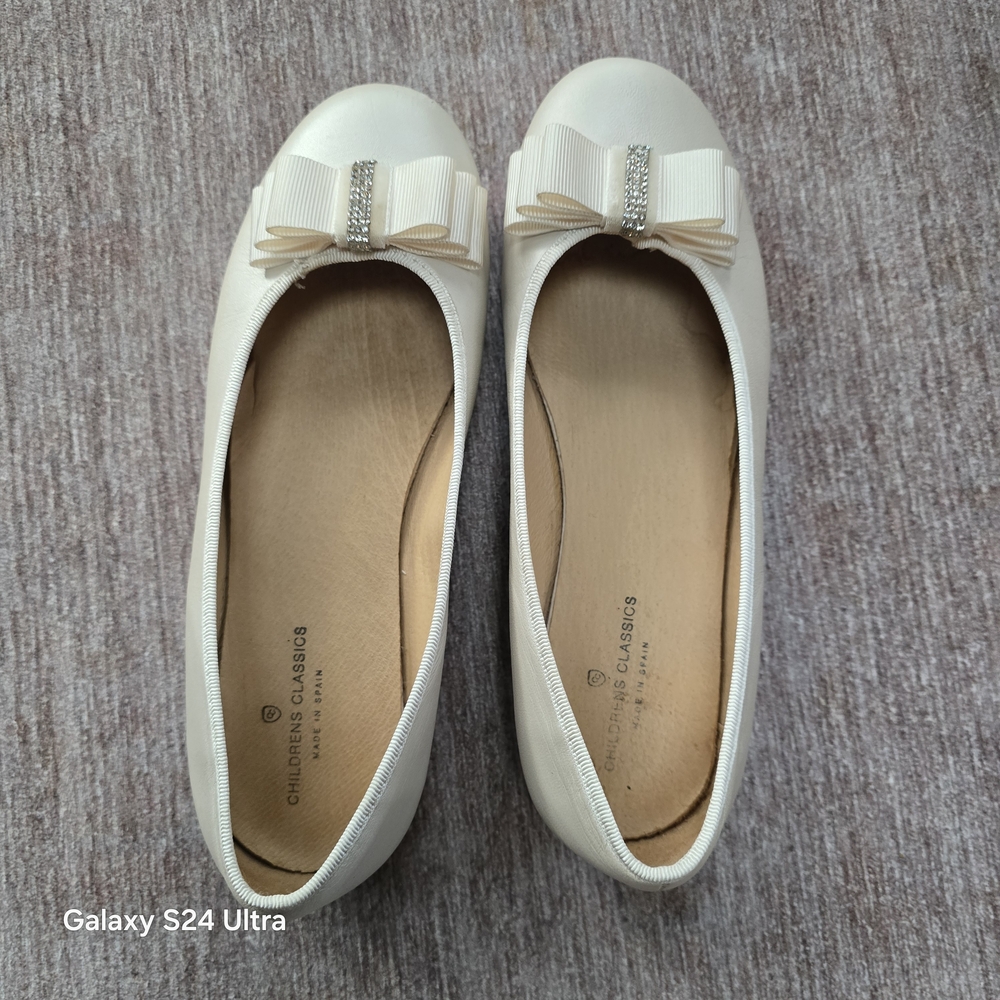 Cream Ballet Flats
